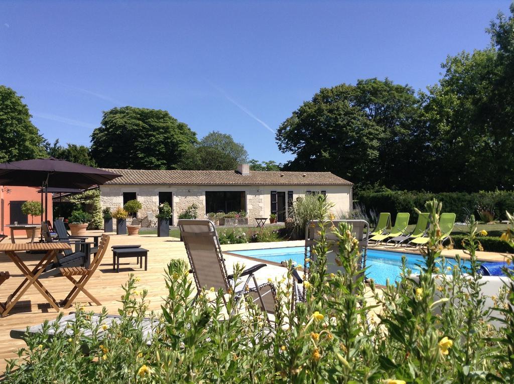 La Grange D'Aunis Bed & Breakfast Aigrefeuille-d'Aunis Luaran gambar
