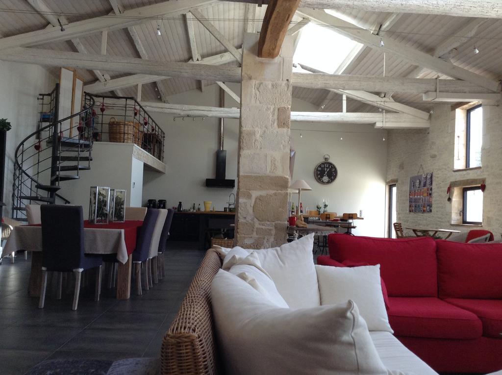 La Grange D'Aunis Bed & Breakfast Aigrefeuille-d'Aunis Luaran gambar